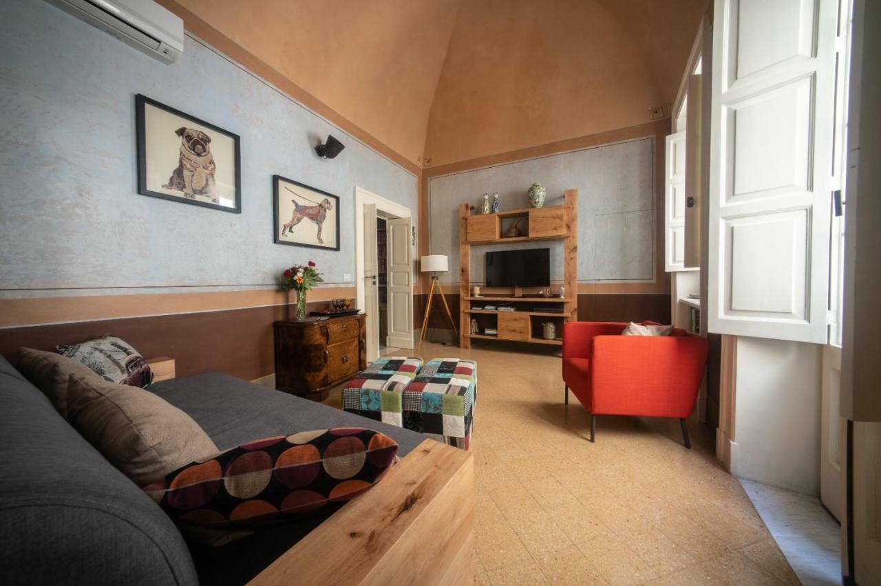 La Cartapesta Villa Lecce Luaran gambar