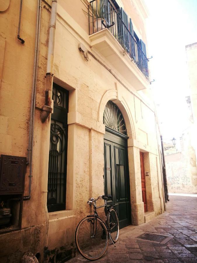 La Cartapesta Villa Lecce Luaran gambar